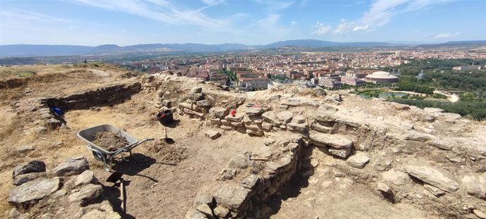 Archivo - Excavación, consolidación y divulgación, claves de la segunda fase de rehabilitación del Monte Cantabria