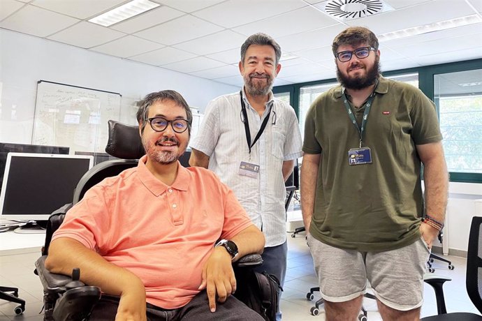 Archivo - Los autores del artículo: Andrés Garzón, Alejandro Rubio y Antonio J. Pérez-Pulido.