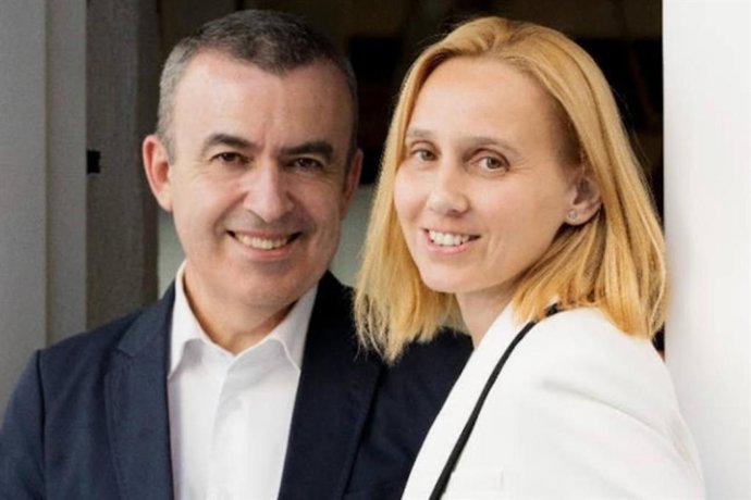 Imagen de Lorenzo Silva y Noemí Trujillo