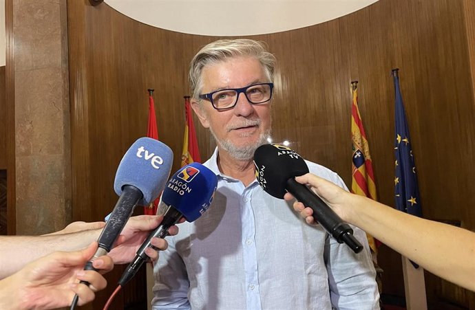 El portavoz de Zaragoza en Común, Pedro Santisteve
