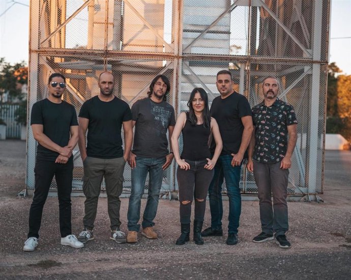 El grupo Monalisa actúa este jueves, 8 de septiembre, en el recinto escolar de Acehúche, en el marco del programa Estivalia