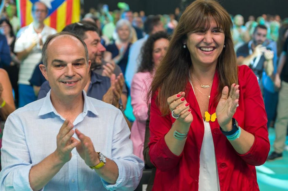 Archivo - La presidenta de Junts, Laura Borrs, y el secretario general del partido, Jordi Turull. ARCHIVO.