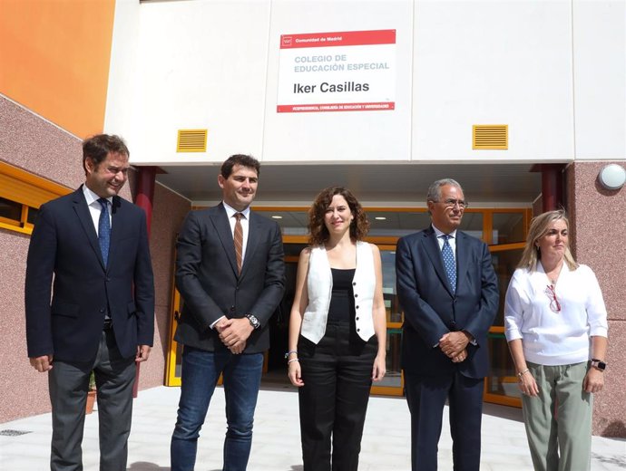 Inauguración del curso escolar 2022/23 en la Comunidad de Madrid,  en el Centro Público de Educación Especial Iker Casillas de Torrejón de Ardoz