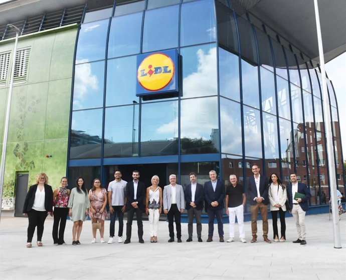 Lidl obre un nou punt de venda a Esplugues de Llobregat.