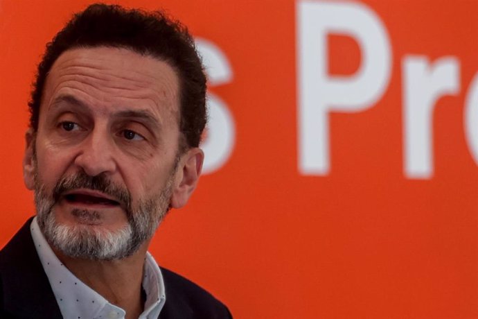 El vicesecretario general de Ciudadanos, Edmundo Bal, comparece después de una reunión conjunta del Comité Permanente y el Equipo de Ciudadanos, en la sede nacional de Cs