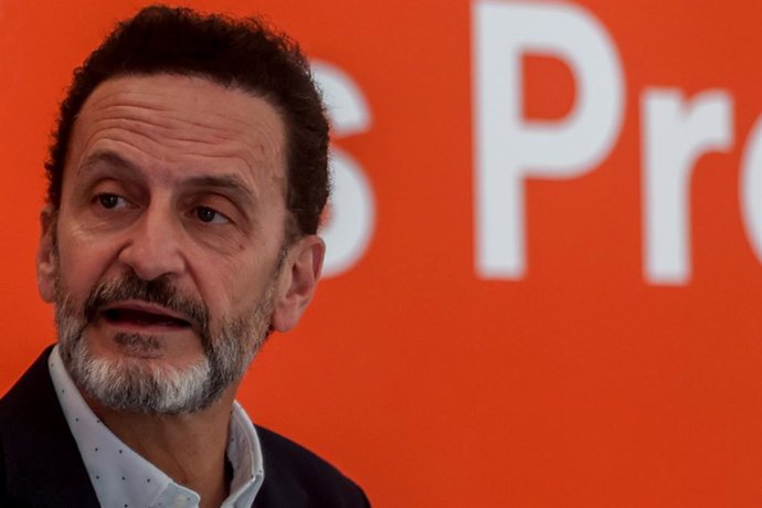 El vicesecretario general de Ciudadanos, Edmundo Bal, comparece después de una reunión conjunta del Comité Permanente y el Equipo de Ciudadanos, en la sede nacional de Cs