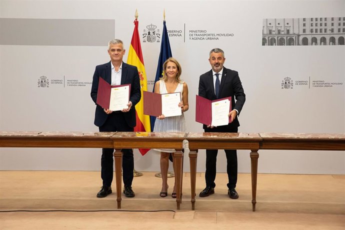 David Lucas, Raquel Sánchez, y  Alejandro Calvo