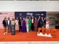 'Lazos de sangre' recorre las vidas de Jesús Hermida, Camarón de la Isla y Raffaella Carr en su sexta temporada en TVE