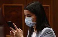 Los diputados de Ciudadanos renunciarán a los móviles nuevos que el Congreso les dará y pedirán a la Mesa que rectifique