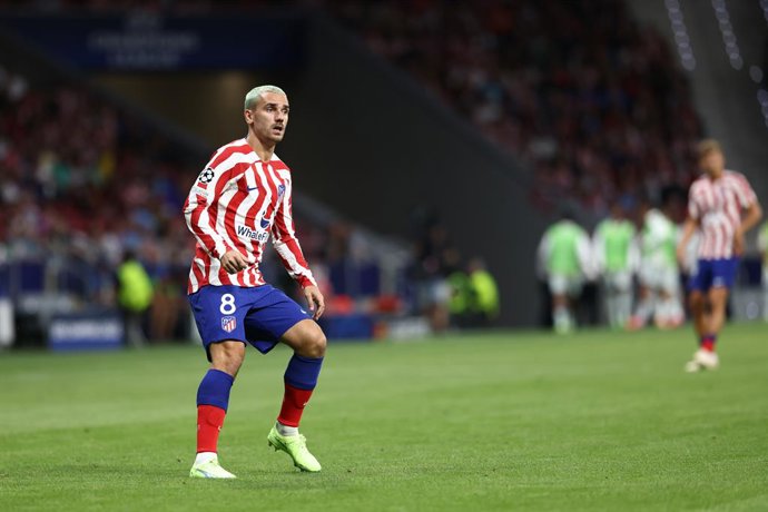 Antoine Griezmann of Atletico de Madrid looks on during the UEFA Champions League, Group B, football match played between Atletico de Madrid and FC Porto at Civitas Metropolitano on September 07, 2022 in Madrid, Spain.