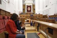 PP y Cs piden reformular la ley antiocupación para derivarla al Congreso y PSOE defiende las medidas adoptadas