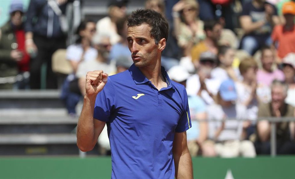 Archivo - El tenista español Albert Ramos-Viñolas, en el troneo de Monte-Carlo 2022. 