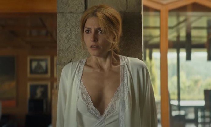 Bárbara Lennie se infiltra en un manicomio en el misterioso tráiler de Los renglones torcidos de Dios