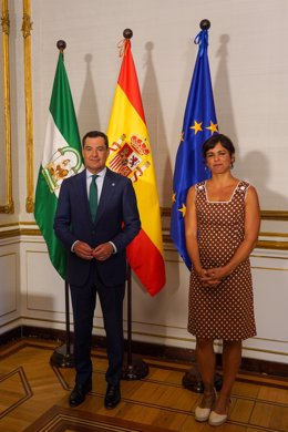 El  presidente de la Junta, Juanma Moreno, se reúne con la portavoz mixto-adelante Andalucía, Teresa Rodriguez, en la ronda  de contactos con los grupos para alcanzar acuerdos a 08 de septiembre 2022 en Sevilla (Andalucía, España)