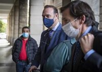 Archivado el caso Isofotón respecto Bienvenido Martínez por ampliación "extemporánea" de la instrucción