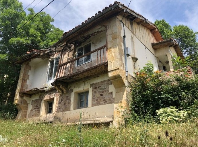 Licitadas la sobras de rehabilitación de las antiguas escuelas de Fontibre