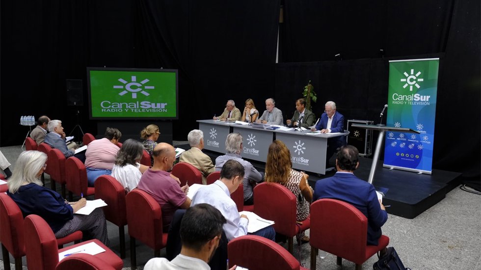 El director de la RTVA, Juan de Dios Mellado, presenta las líneas de programación de otoño de Canal Sur al Consejo Asesor y al consejo de administración de la RTVA.