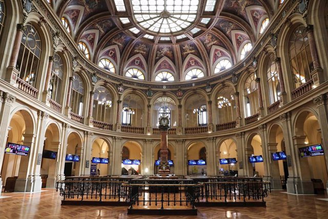 Interior del Palacio de la Bolsa, a 30 de agosto de 2022, en Madrid (España).
