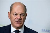 Scholz alaba el papel histórico de Isabel II en favor de la "reconciliación" en posguerra