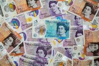 El Banco de Inglaterra aclara que los billetes con la cara de Isabel II siguen siendo válidos