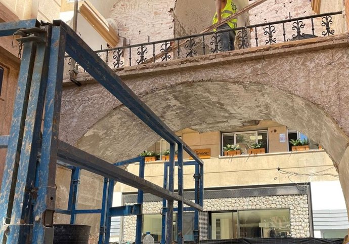 Comienzan las obras de reparación y mantenimiento del Arco de la Aurora