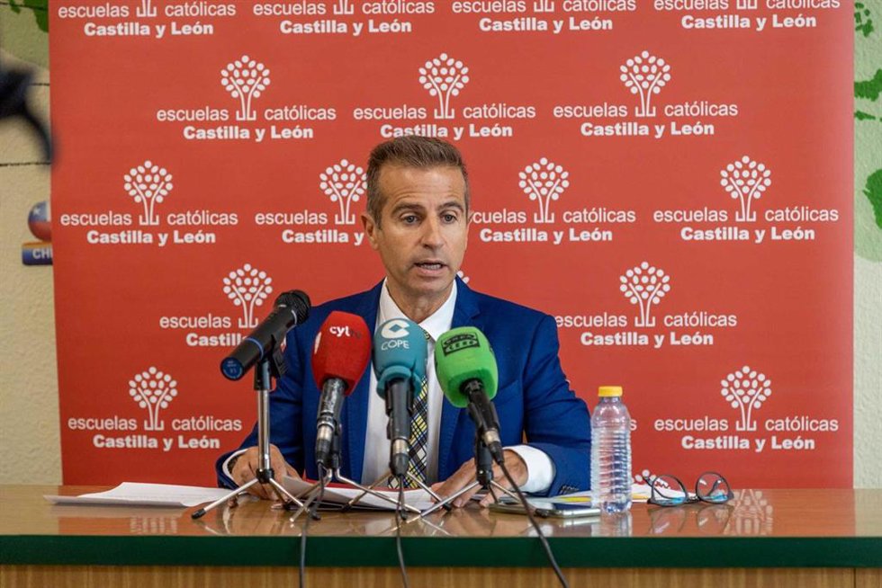 Leandro Roldán, durante su comparecencia ante los medios.