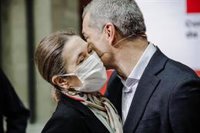 La consejera de Cultura desea a Cantó "toda la suerte del mundo" y asegura que la actividad de la Oficina continuará