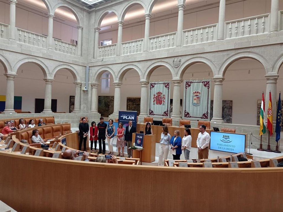 Acto del Teléfono de la Esperanza en Logroño