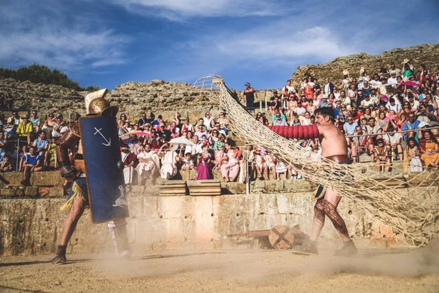 Recreación de una lucha de gladiadores durante Emerita Lúdica.