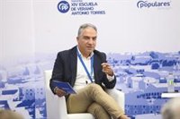 Bendodo dice que España vive "un cambio de ciclo", aunque "no todo está hecho, ni mucho menos"