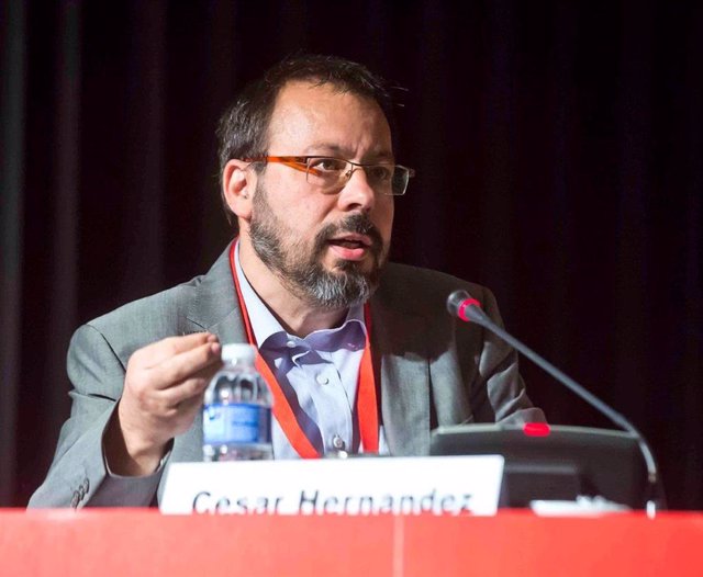 Archivo - César Hernández, jefe del Departamento de Medicamentos de Uso Humano de la Agencia Española de Medicamentos y Productos Sanitarios (AEMPS)