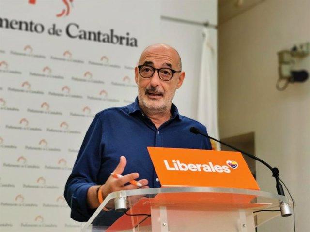 El coordinador de Cs Cantabria y portavoz del partido en el Parlamento regional, Félix Álvarez
