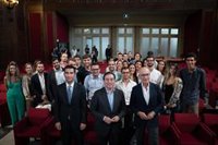 Albares asegura que "el PP y Feijóo han enviado 11 folios de excusas" para no renovar el CGPJ