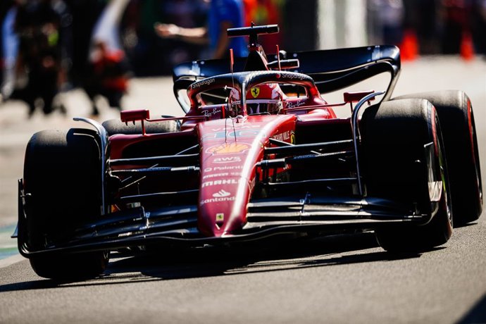 16 LECLERC Charles (mco), Scuderia Ferrari F1-75, action during the Formula 1 Heineken Dutch Grand Prix 2022, 15th round of the 2022 FIA Formula One World Championship from September 2 to 4, 2022 on the Zandvoort Circuit, in Netherlands, Belgium - Photo