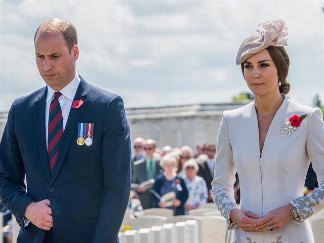 LOS DUQUES DE CAMBRIGDE, PRÍNCIPE GUILLERMO Y KATE MIDDLETON