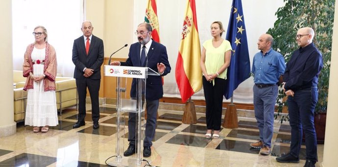 El Presidente de Aragón, Javier Lambán, durante su intervención en la rueda de prensa posterior a la Mesa del Diálogo Social.