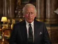 Carlos III da su lugar a Camilla Parker en su primer discurso oficial