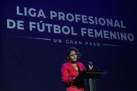 La LPFF no aceptará "chantaje alguno de ningún colectivo e institución" y no suspende la jornada de la Liga F