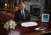 Carlos III es proclamado formalmente como nuevo rey de Inglaterra