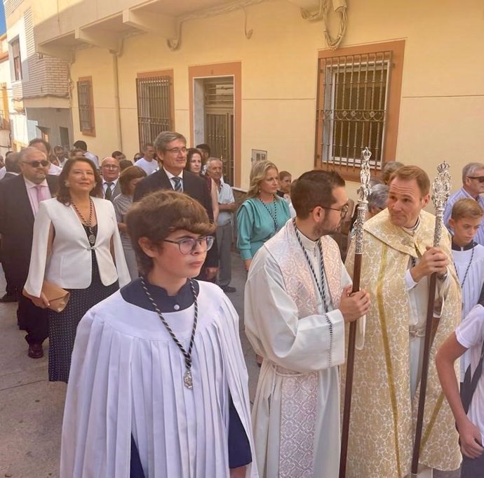 La consejera de Agricultura, Pesca, Agua y Desarrollo Rural, Carmen Crespo, participa en la procesión de San Nicolás de Tolentino, patrón de Adra (Almería)