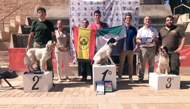 Fermín Hernández acaba tercero en el Campeonato de España de Perros de Muestra en categoría británicos