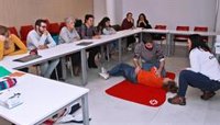 Un total de 700 alumnos asisten a los 82 cursos de primeros auxilios de Cruz Roja en la capital aragonesa