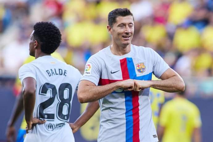 Robert Lewandowski of FC Barcelona celebrates a goal during the spanish league, La Liga Santander, football match played between Cadiz CF and FC Barcelona  at Nuevo Mirandilla stadium September 10, 2022, in Cadiz, Spain.