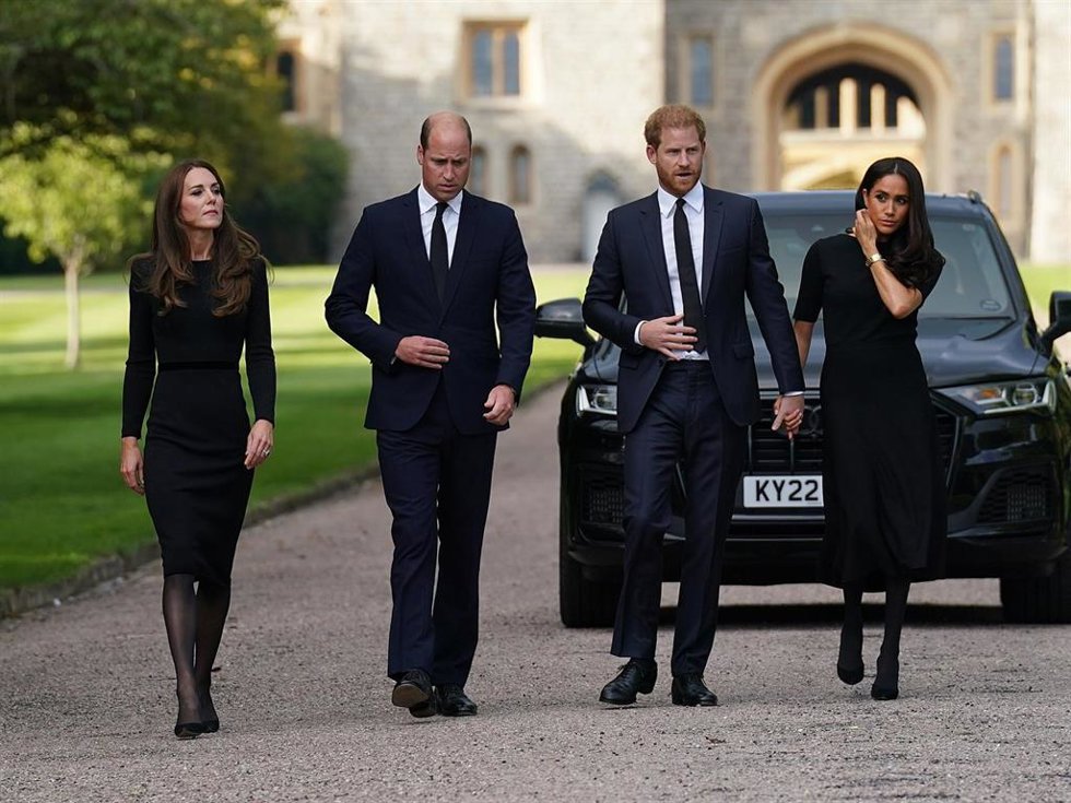 KATTE MIDDLETON, PRÍNCIPE GUILLERMO, HARRY Y MEGHAN