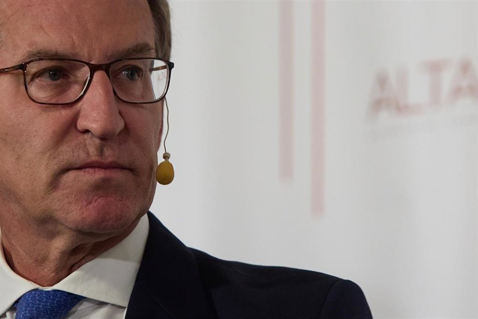 El presidente del Partido Popular, Alberto Núñez Feijóo, interviene en un desayuno informativo de Europa Press, en el hotel Villa Magna, a 5 de septiembre de 2022, en Madrid (España).