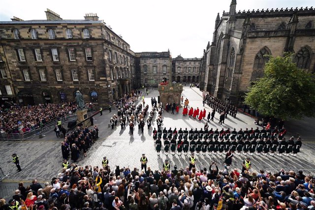 Ceremonia de proclamación de Carlos III como rey en Edimburgo