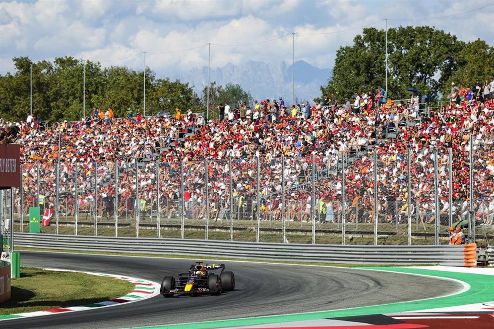 Max Verstappen en Monza