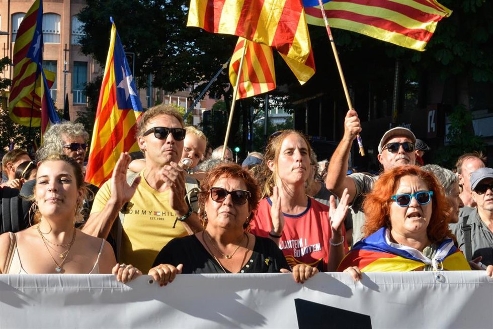 La exconsellera Dolors Bassa en la manifestación de Girona por la Diada 2022
