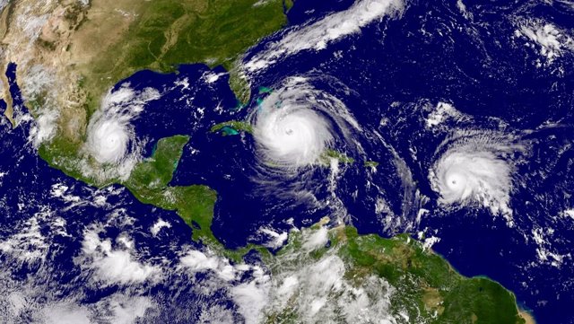 Cadena de huracanes en el Atlántico y el Golfo de México