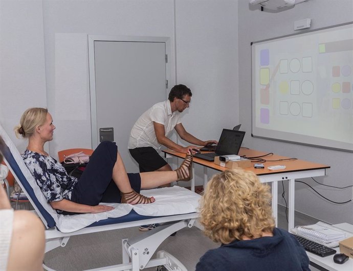  Investigadores y especialistas de Bélgica, Suecia, Grecia y España han testado en la CEU UCH de Valencia la plataforma virtual diseñada para las sesiones de hemodiálisis del proyecto europeo GoodRENal.